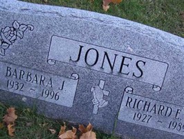 Richard E Jones, Sr