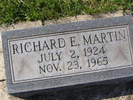 Richard E Martin