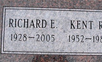 Richard E. Newcomb