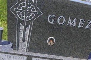 Richard Eugene Gomez
