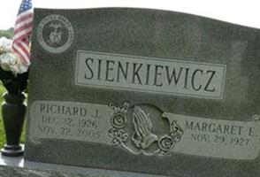 Richard J Sienkiewicz