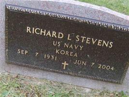 Richard L Stevens Richard L Stevens