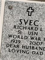 Richard L Svec