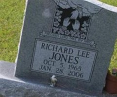 Richard Lee Jones