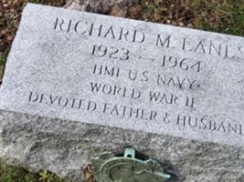Richard M Eanes