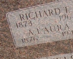 Richard T Curtis Richard T Curtis
