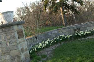 Riverlawn Cemetery