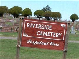 Riverside Cemetery