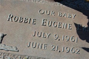 Robbie Eugene Erskin