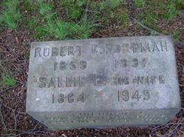 Robert C Foreman