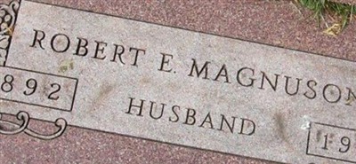 Robert E Magnuson