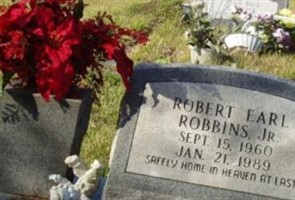 Robert Earl Robbins, Jr Robert Earl Robbins, Jr