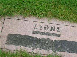 Robert F. Lyons, Sr