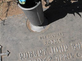 Robert John "Robbie" Bond
