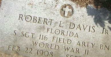 Robert L Davis, Jr