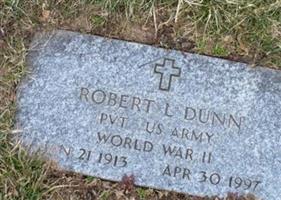 Robert L Dunn