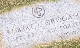 Robert L Grogan
