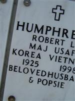 Robert L Humphreys