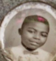 Robert L Moss, Jr
