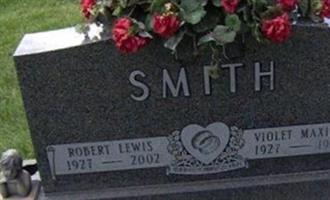 Robert Lewis Smith