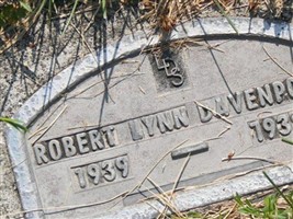 Robert Lynn Davenport
