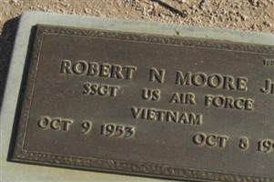 Robert N Moore, Jr Robert N Moore, Jr