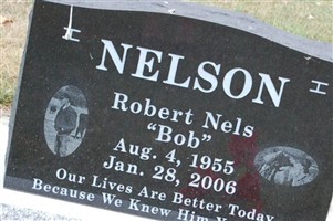 Robert Nels "Bob" Nelson