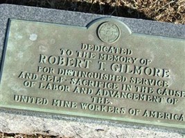 Robert T Gilmore