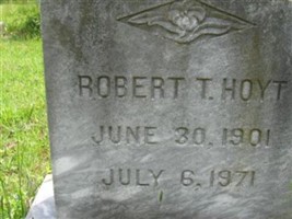 Robert T Hoyt