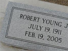 Robert Young, Jr