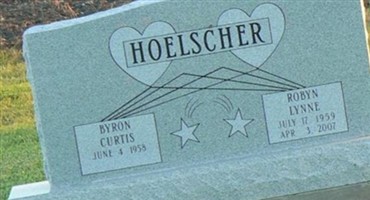 Robyn Lynne Hoelscher