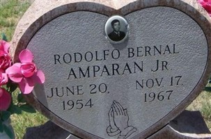 Rodolfo Bernal Amparan, Jr (2401183.jpg) Rodolfo Bernal Amparan, Jr (2401183.jpg)