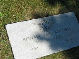 Ronald Emil Ahlness