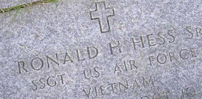 Ronald H Hess, Sr