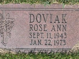 Rose Ann Doviak (2004613.jpg)