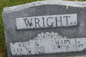 Roy E Wright