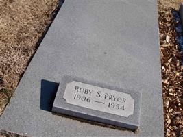Ruby S Williams Pryor