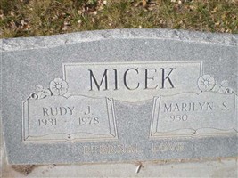 Rudy J Micek