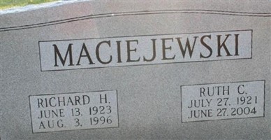 Ruth C Maciejewski