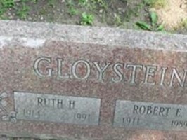 Ruth Helen Weber Gloystein Ruth Helen Weber Gloystein