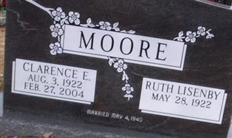 Ruth Lisenby Moore