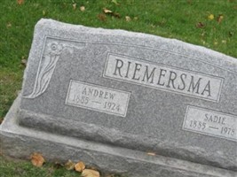 Sadie Riemersma Sadie Riemersma