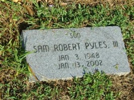 Sam Robert Pyles, III (2001235.jpg) Sam Robert Pyles, III (2001235.jpg)