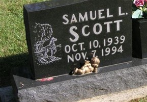 Samuel L. Scott Samuel L. Scott
