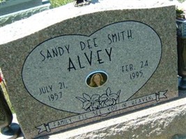 Sandy Dee Smith Alvey