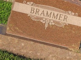 Santa L Brammer