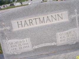 Sigmund F Hartmann