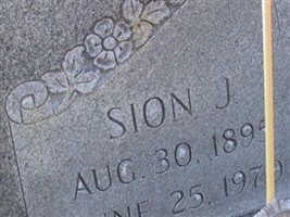 Sion Jason Thompson Sion Jason Thompson