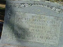 Snow Pearle Cole