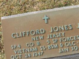 Spec Clifford Jones, Jr
